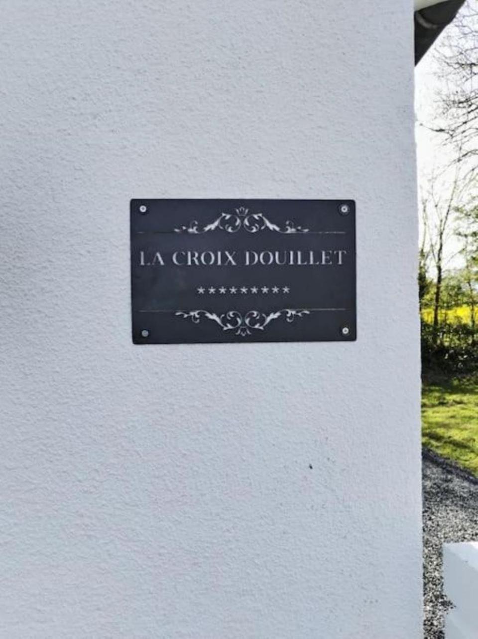 Villa La Croix Douillet à Gavray-sur-Sienne Extérieur photo